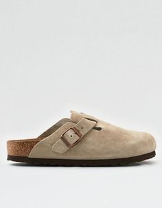 Cork-latex footbed/Oiled nubuck leather upper/Suede lining/EVA sole/Not Eligible For Promotions | Only Ships Within The USA Shoes For Womann, Cute Shoes Casual Comfy, Preppy Shoes Country Club Prep, Soral Shoes, Shoe Outfits, Boston Soft Footbed, Pretty Sneakers, Shoes For School, Back To School Shoes