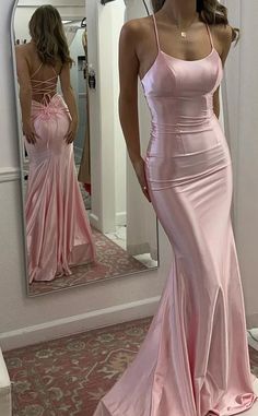 Trägerloses, rosa Chiffon-Ball-/Abendkleid – Laylatailor Shop Pink Slim Prom Dress, Midi Slim Dresses, Quinceanera Sister Dress, Streetwear Prom Dress, Pink After Party Dress, Classy Designer Outfits, Big Birthday Dress, Formal Mermaid Dresses, Prom Dress Ideas Pink