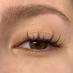 Long Pretty Eyelashes, Beautiful Natural Eyelashes, Eyelash Looks Natural, Lash Extension Natural Look, Manga Eyelashes Natural, Eyelash Extensions Manga, Doll Eye Lash Extensions Asian, Pretty Eyelashes Natural, Natural Hairline Lace Wigs