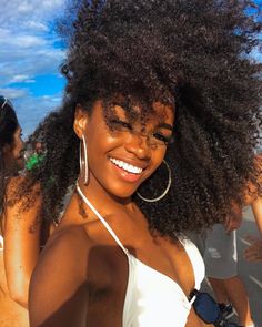 Afro Hairstyles, Black Girls Hairstyles, Big Hair, Black Is Beautiful, Beautiful Black Women, Black Women Hairstyles