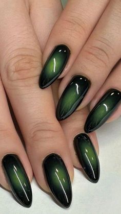 Gradient Green Nails, Green Black Acrylic Nails, Green Black Ombre Nails, Green Airbrush Nails, Wicked Inspired Nails, Dark Green And Black Nails, Aura Nails Green, Nails Black And Green