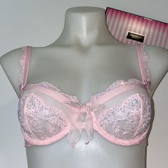 New Victoria Secret Unlined Bra Victoria's Secret Lingerie, 2000s Clothing, Victoria Secret Pink Bras, Pretty Bras, Cute Bras, Victoria Secret Lingerie, Unlined Bra, Corset Lingerie, Victoria Secret Bras