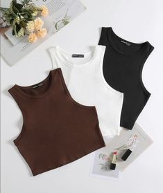 Avani's Outfits, Solid Tank Tops, Knitted Tank Top, Trendy Tops, Spring Summer Fashion, Fashion Pants, Pretty Outfits, Outfit Sets