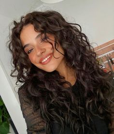 Italian Woman Curly Hair, Large Rod Perm Medium Hair, Curly Haircut Face Framing, Long Wavy Haircuts With Bangs, Natural Wavy Hair Cuts, Black To Brown Hair, Women Brown Hair, Curly Hair Side Bangs, Long Layered Curly Hair Face Framing