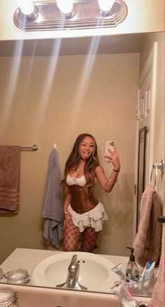 Halloween Costume Ideas Women 2023, Hot Coustems Ideas, Revealing Halloween Costumes Women, Costumes With Fishnets Halloween, Baddie Pirate Costume, Hottie Halloween Costume, Gaspiralla Outfits Tampa Pirate, Hot Easy Halloween Costumes