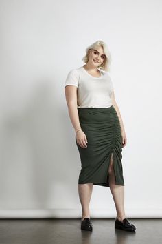 Plus Size High Fashion, Is It Hot In Here, Chevron Top, Midi Length Skirts, Dressy Tops, Fashion 2020, Seville, Curvy Fashion, Quality Clothing