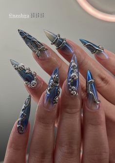 Chaotic Nail Designs, Nailcissist Nails, Hard Nails Designs, Cyberpunk Acrylic Nails, Cybersigil Nails, Futuristic Nails Aesthetic, Cybersigilism Nail Art, Edgy Nails Grunge, Interesting Nail Designs