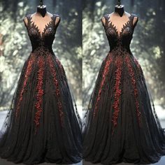 Gothic Boho Wedding Dress, Gothic Evening Gown, Black And Dark Red Wedding, Black And Red Wedding Decorations, Vampire Prom Dress, Black And Red Wedding Dress, Vampire Wedding Dress, Spooky Wedding Ideas, Star Wars Wedding Dress