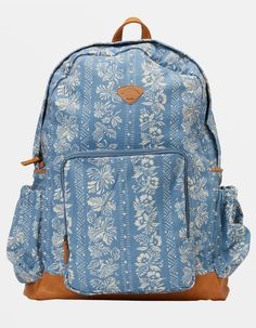 12 Cute Backpacks Perfect For Anywhere You Need To Go - Brit + Co Beach Backpack Summer, Beachy Backpacks For School, Beachy School Supplies, Beachy Wishlist, Aesthetic Backpacks For School, Beachy Backpack, Cute Backpacks For Highschool, Cute School Backpacks, Cute Backpacks For College