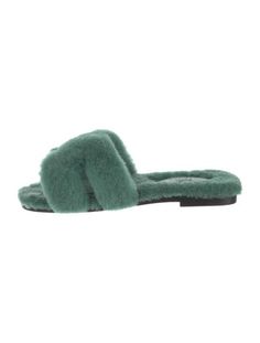 Hermès Fur SlidesGreenIncludes Dust BagFit:Sandals by Hermès typically run small, consider taking a half size up. Faux Fur Slides, Green Interior, Hermes Shoes, Green Brands, Saint Laurent Bag, Professional Pictures, Interior Color, Designer Gifts, Vintage Holiday Dress