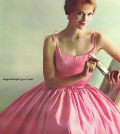 50s Clothes, 1960s Dresses, Straps Dress, Vintage Models, Moda Vintage, Everything Pink