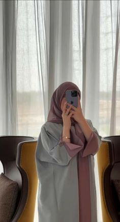 Fashion Layering, Hijabista Fashion, Girls Hijab, Hijabi Fashion Casual, Winter Fashion Outfits Casual, Hijabi Aesthetic, Mode Abaya, Hijab Styles