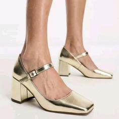 Metallic Gold Shoes, Silver Strappy Heels, Bow High Heels, Platform Shoes Heels, Mid Heel Shoes, Beige Heels, Low Heel Sandals, Square Toe Heels