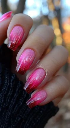 Dive into summer vibes with our Pink Ombre Nails! Pink Glitter Ombre Nails, Nails Palm Tree, Nails Palm, Glitter Ombre Nails, Pink Glitter Ombre, Ombre Nail Colors, Ombré Nails, Pink Ombre Nails