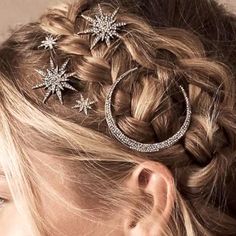 Crescent Moon & Stars Hair Clip Set X3 Brand New Antique Gold Boutique Item Offers Welcome Bundle And Save Dm For Deals Discounts Details! Celestial Wedding, Star Hair, Moon And Star, Hair Vine, Boho Bride, Bridal Hair Accessories, Wedding Hair Accessories, Hair Accessory, Barrettes