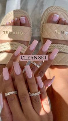 Acrylic Toe Nails, Smink Inspiration, Classy Acrylic Nails, Short Square Acrylic Nails, Vacation Nails, Acrylic Nails Coffin Short, Pink Nail, Pink Acrylic Nails, Beach Nails