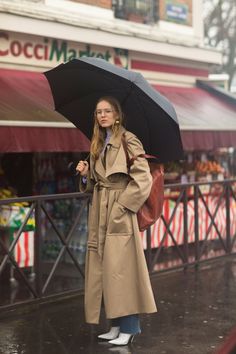 Apparel Spritz, Style Muse, Fashion Mood Board, The Best Street Style, Autumn Street Style, Best Street Style, Rainy Day Outfit