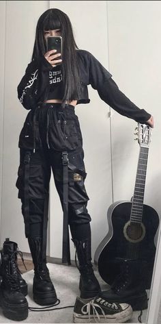 E Girl Outfits Aesthetic, Tech Wear Women, Techwear Outfits Women, Cyberpunk Fashion Women, Tech Wear Aesthetic, Women Techwear, Tech Outfit, Techwear Women, Style Cyberpunk