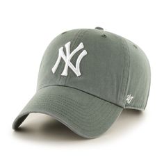 NEW YORK YANKEES '47 CLEAN UP Yankee Hat, New York Yankee Hat, Yankees Cap, Yankees Hat, Ny Yankees, 3d Logo, Dad Caps, 47 Brand, Moss Green