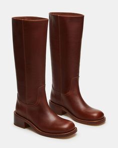 RIGGS Rust Leather Square Toe Boot | Women's Boots – Steve Madden Frye Boots Outfit, Under The Knee Boots, Womens Winter Boots, Timeless Boots, Dressy Shoes, Steve Madden Boots, Xmas List, 2024 Style, Knee Boot