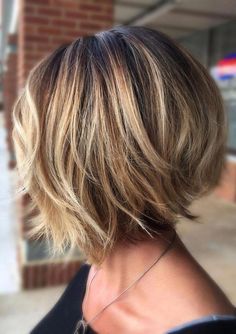 Short Layered Bob, Short Layered Bob Hairstyles, Stacked Bob Hairstyles, Bob Hairstyles For Thick, Wavy Bob Hairstyles, Choppy Bob Hairstyles, Layered Bob Hairstyles, Short Layered