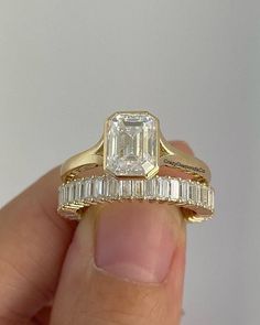 3.80 CT Emerald Cut Bezel Set Split Shank Ring, With Full Eternity Stacking Baguette Diamond Ring, Wedding Bridal Ring Set, 18k Yellow Gold ✹✹𝐖𝐞𝐥𝐜𝐨𝐦𝐞 𝐭𝐨 𝐂𝐫𝐚𝐳𝐲𝐃𝐢𝐚𝐦𝐨𝐧𝐝𝐬𝐂𝐨✹✹ ★ 𝑴𝒂𝒊𝒏 𝑺𝒕𝒐𝒏𝒆 𝑫𝒆𝒕𝒂𝒊𝒍𝒔 ★ ● Stone Shape:- Emerald Cut ● Stone Type:- Moissanite & Lab-Diamond ● Total Weight:- 3.80 CT (App.) ● Dimension:- 10X8 MM ● Color:- White ● Clarity: VVS ● Cut Grade: Excellent ● Making Process: Handmade - Crafted by our experienced team ★ 𝑰𝒕𝒆𝒎 𝑫𝒆𝒕𝒂𝒊𝒍𝒔:- ☛ Wedding Ring Old Money, Elegant Classy Wedding Rings, Beveled Emerald Cut Engagement Ring, Baggett Diamond Rings, Antique Emerald Cut Engagement Rings, Midcentury Engagement Ring, Bevel Ring Engagement, Triple Emerald Engagement Ring, Think Band Engagement Rings