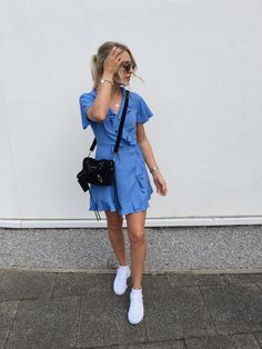 Balenciaga Mini City Bag Outfit, Blue Tea Dress, Balenciaga Mini City, Casual Travel Outfit, Bunny Fashion, Beanie Outfit, Mini City, Casual Shoes Outfit