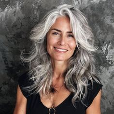 Youthful Hairstyles, Women Haircuts Long, Beautiful Gray Hair, Hair Advice, Hair Toppers, Light Blonde, Women Over 50, Hairstyles For Women, Long Hair Cuts