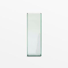 Vision™ vase (medium: rectangle) - Clear | Image 1 | Premium Vase from the Vision collection | made with Glass for long lasting use | texxture Rectangle Glass Vase, Tall Glass Vases, Large Glass Vase, Clear Vases, Clear Vase, Green Glass Vase, Water Weight, Holding Flowers, Elegant Decor