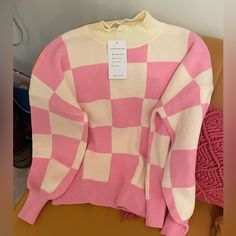 Size L Pink And Cream Sweater Pink Color Block Top For Fall, Winter Pink Cotton Sweater, Pink Color Block Cotton Sweater, Pink Color Block Sweater For Fall, Fall Color Block Pink Sweater, Pink Cotton Trendy Sweater, Trendy Pink Color Block Sweater, Cute Pink Sweater For Spring, Retro Pink Sweater For Fall