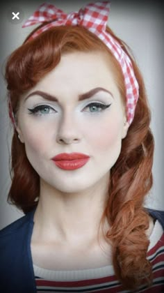 Pinup Makeup, Psychobilly Fashion, Rockabilly Hairstyles, Mode Rockabilly, Rockabilly Mode, Rockabilly Girls, Rockabilly Looks