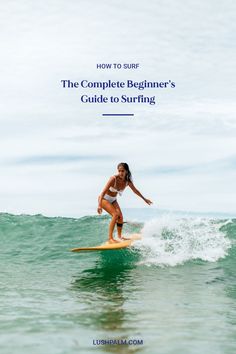 Beginner surfer girl surfing a wave. Surfing Workout, Best Surfboards, Paddle Board Surfing, Surfer Vibes, Surfer Lifestyle, Surf Vibes