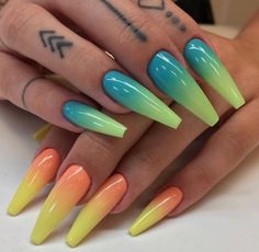 Bright Summer Acrylic Nails, Deco Orange, Bright Nail Designs, Maquillage On Fleek, Ombre Nail Art Designs, Rainbow Nail Art, Long Nail Designs, Colorful Nails, Nail Art Ombre