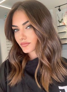 Growing Hair, Brunette Hair With Highlights, Hair Color Light Brown, Brunette Balayage Hair, Light Hair Color, Brown Blonde Hair, Hair Inspiration Color