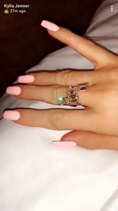 Kylie Jenner Rings, Jenner Nails, Nail Shapes Squoval, Kylie Nails, Kylie Jenner Nails, Nail Design Video, Nails Arts, Acrylic Nail Shapes, Squoval Nails