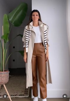 Spring Outfits Casual, Spring Outfits, Duster Coat, Fall Outfits, Normcore, Casual Outfits, Pants