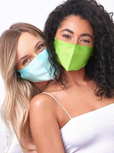 It's time to upgrade your mask collection with Mask Me UK's new 100% Mulberry Silk Face Masks available in 10 different colours! ✨ Dispatched next day ✨ Double layered silk on both sides with filter pocket ✨ Machine washable & reusable ✨ Adjustable matching silk ear loops ✨ Breathable & Soft ✨ Essential for sensitive skin ✨ Made in small batches in the UK Treat your skin whilst staying safe with our 100% pure mulberry 22 momme silk face coverings made out of 2 layers of this kind to skin natural Green Face Mask, Mask Collection, Silk Mask, Silk Face Mask, Blue Face Mask, Mulberry Silk Fabric, Best Masks, Best Face Mask, Face Coverings