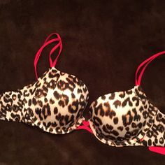 Gorgeous And Fun Leopard Print Bra With Red Trim, From The Very Sexy Collection By Victoria’s Secret. Padded Demi Cup. Size 36b, New With Tags. Stretch Underwire Bra In Leopard Print, Victoria Secret Red Bra, Cheetah Print Bra, Red Leopard Bra, Leopard Print Stretch Underwire Bra, Leopard Print Bra, Leopard Sports Bra, Victoria's Secret Partially Lined Push-up Bra, Demi Cup