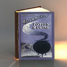 an old book with the title'advanced potton making'written in black on it