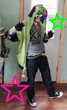 He spoils me >:3c  scene boy ootd (>□<) Green Emo Outfits, Scene Outfits 2000s Men, Easy Scene Outfits, Green Scene Outfit, Scene Outfits Boy, Scene Kid Boy