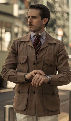 Bush Coat Men, Safari Jacket Men, Safari Jacket Outfit, Minimalist Wardrobe Men, Man Dress Design, Casual Trench Coat, Leather Jacket Outfit Men, Formal Men Outfit, Shirt Jacket Men