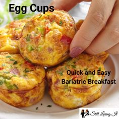 egg cups on a white plate with text overlay that says quick and easy bake breakfast