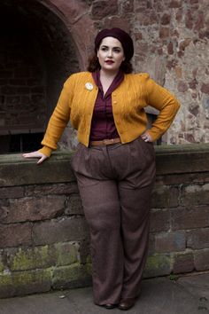 Vintage Dark Academia Outfit, Dark Academia Plus Size, Plus Size Retro Fashion, Librarian Chic Outfits, Plus Size Dark Academia, 50s Inspired Outfits, Vintage Plus Size Fashion, Plus Size Vintage Fashion, Academia Aesthetic Outfit