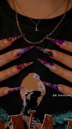 Break Up Nails, Junk Acrylic Nails, Kali Uchis Inspired Nails, Dramatic Nails Designs, 90s Inspired Nails, Unusual Nails, Painted Nails