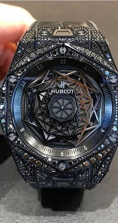 Hublot Watches, Fancy Watches, Skeleton Watches, Luxury Watch Brands, Amazing Watches, Expensive Watches, Watches Unique, Seiko Watches, Stylish Watches