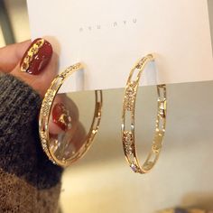 Material: Alloy Color: Silver Needle-Gold Fashion Element: Circle Style: Net red wind Simple Wedding Earrings, Quinceanera Jewelry, Engagement Band, Ringe Gold, Crystal Hoop Earrings, Dope Jewelry, Ring Stone, Antique Pink, Jewelry Lookbook