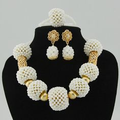 Make your wedding day truly memorable with our custom-made bridal jewelry set. Elegant White Jewelry Sets For Brides, Elegant White Bridal Set, Traditional White Jewelry For Marriage, Traditional White Bridal Sets For Wedding, Elegant White Bridal Necklace For Wedding, Traditional White Jewelry Sets For Wedding, Traditional White Jewelry For Anniversary, Traditional White Jewelry For Wedding, Elegant Handmade Necklaces For Marriage