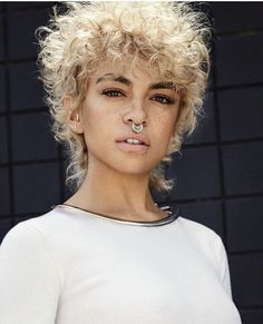 Short Curly Mullet, Curly Mullet Hairstyle Women, Short Mullet, Monochrome Makeup Look, Mullet Haircut, Haircut Curly, Sassy Hair