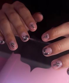 Chrome Nails Men, Acrylic Nails Chrome, Men Nails, Minimal Nail, Nails Women, Natural Nails Manicure, Nail Appointment, Nails Chrome