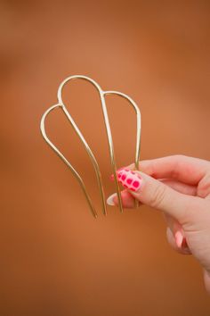 Golden Scalloped Hair Fork Hair Forks, Bow Ponytail, Hair Fork, Bandana Hairstyles, Branded Gifts, Christmas 2023, Scrunchie Hairstyles, Claw Clip, Accessories Storage